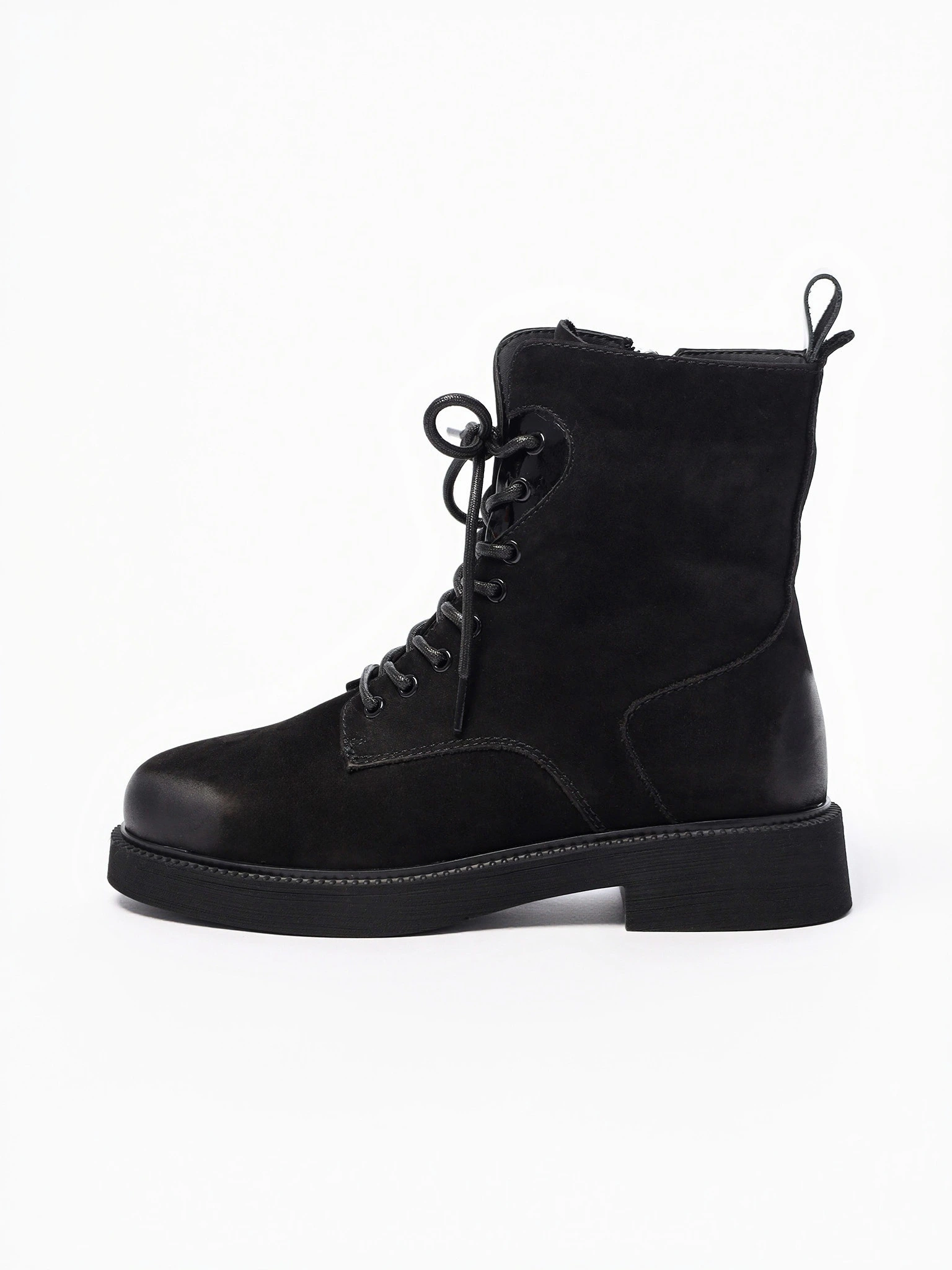 Ботинки-дерби черного цвета на среднем каблуке